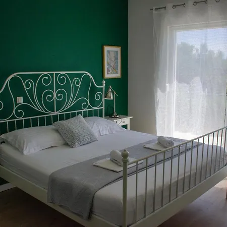 Minkini Villa
