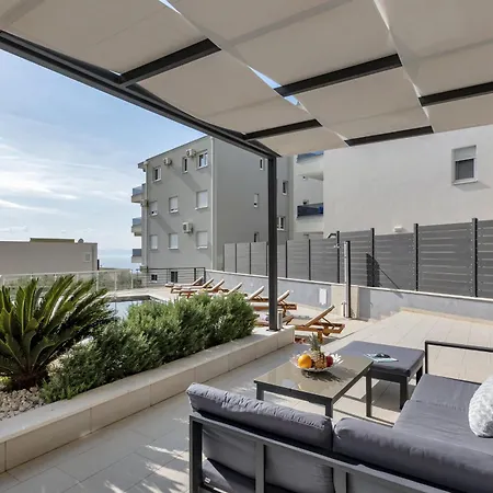 Minkini Villa *